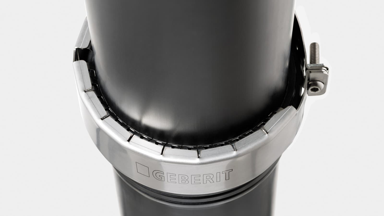 Geberit steunklauw maakt Silent-PP geschikt voor dakafvoer Geberit steunklauw maakt Silent-PP geschikt voor dakafvoer