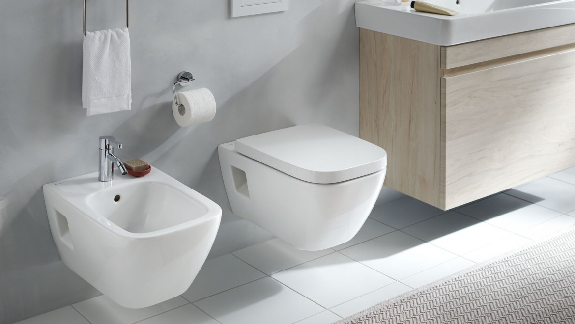 Geberit Renova Plan wc en bidet met overloop