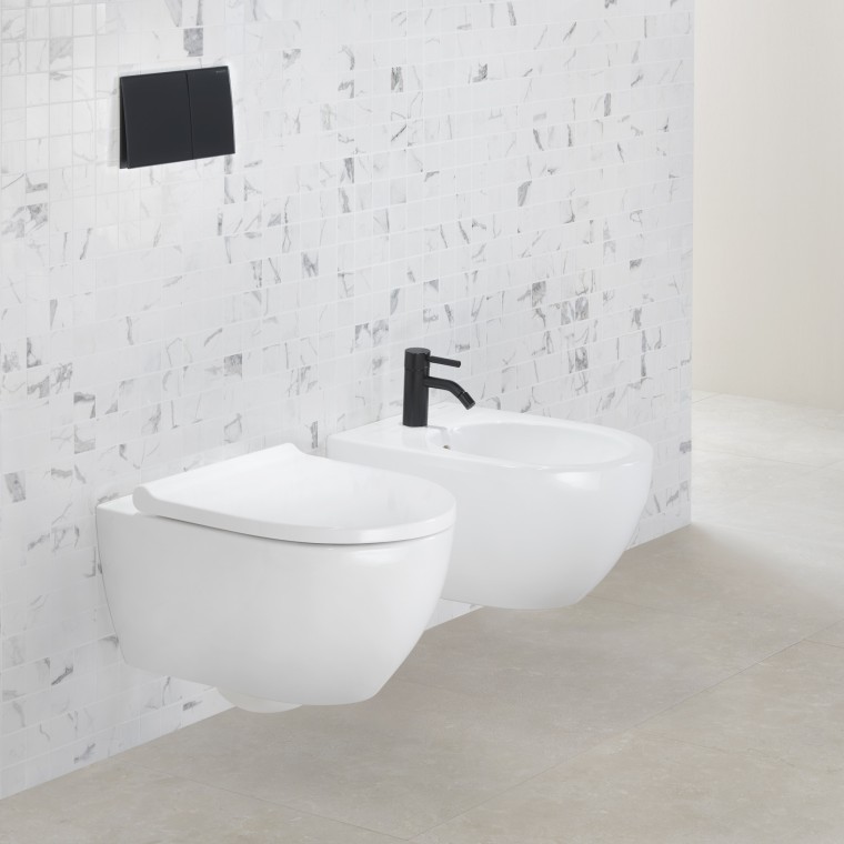 Geberit iConSquare WC en bidet. Geberit iConSquare WC en bidet.