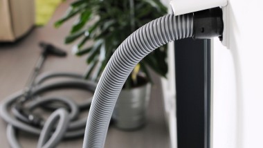 Aansluiting van Geberit Silent-PP op een centraal stofzuigersysteem (© Shutterstock)