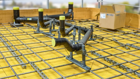 Geberit PE-aansluitbuis in beton Geberit PE-aansluitbuis in beton