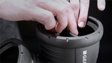 Geberit Silent-Pro: eenvoudig verwijderen en plaatsen van de EPDM afdichtingsring Geberit Silent-Pro: eenvoudig verwijderen en plaatsen van de EPDM afdichtingsring