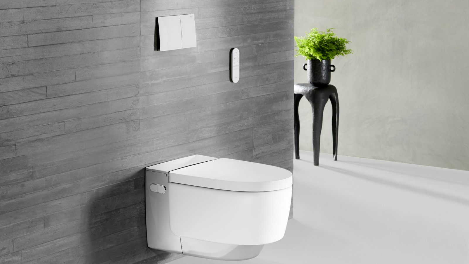 Geberit AquaClean Mera Comfort in chroom met bedieningsplaat Sigma70
