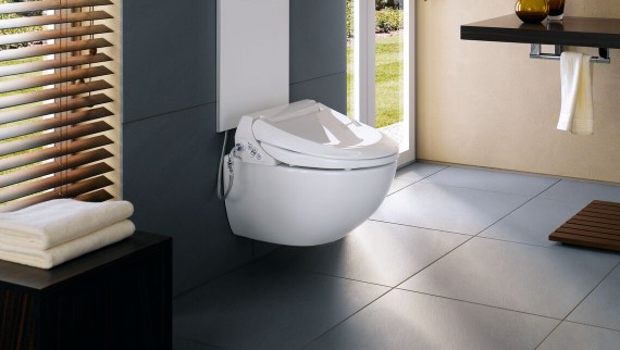 Geberit AquaClean 4000 met designplaat