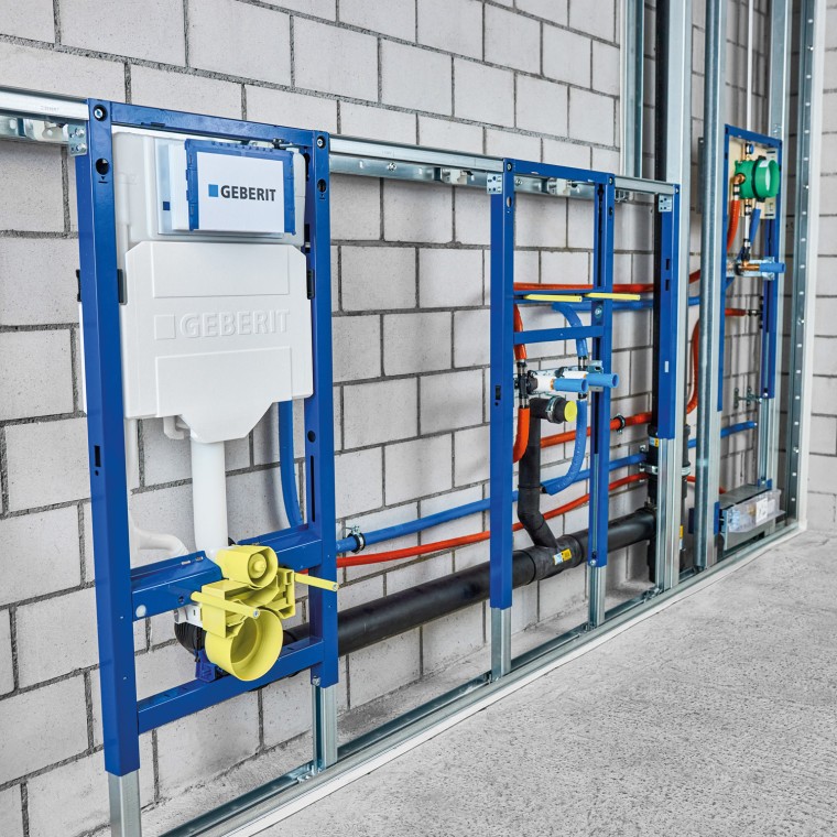 Duofix systeemwand met WC-element, wastafel-element en douche-element Duofix systeemwand met WC-element, wastafel-element en douche-element