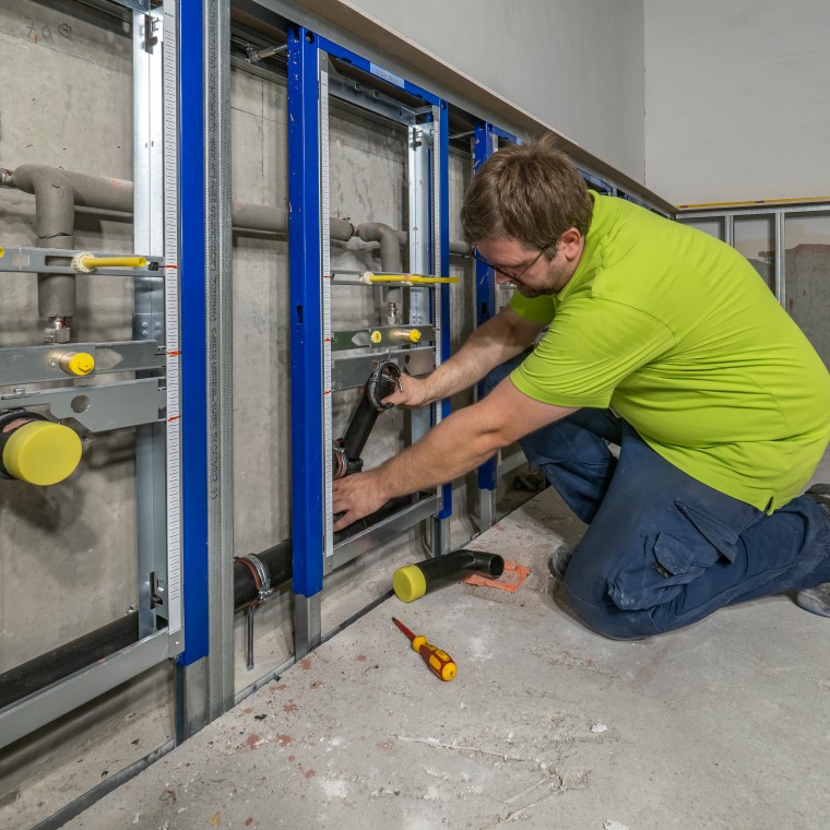 Installatie van het Geberit Silent-PP afwateringssysteem