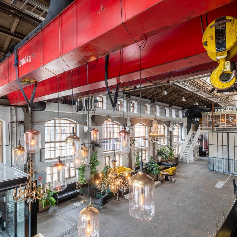 Het industriële karakter van de gebouwen bleef behouden. (© Kansallis Teatteri) Het industriële karakter van de gebouwen bleef behouden. (© Kansallis Teatteri)