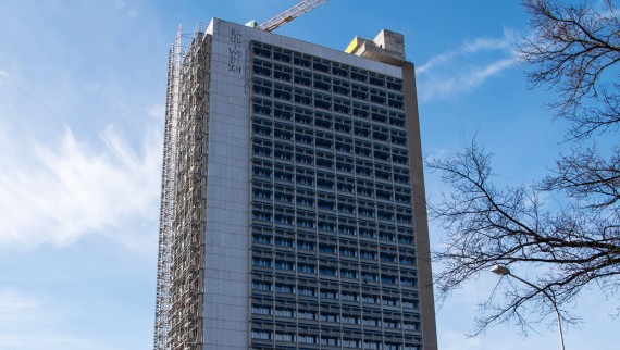 Renovatie van het hoogbouwproject OMU 93 in Bern, Zwitserland Renovatie van het hoogbouwproject OMU 93 in Bern, Zwitserland