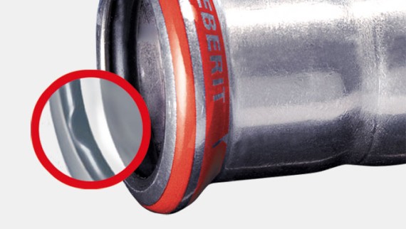 Geberit Mapress C-staal fitting met rode persindicator en zwarte O-ring