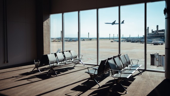 Gebruik van Geberit Connect in commerciële projecten (© 2024 skyNext/Shutterstock)