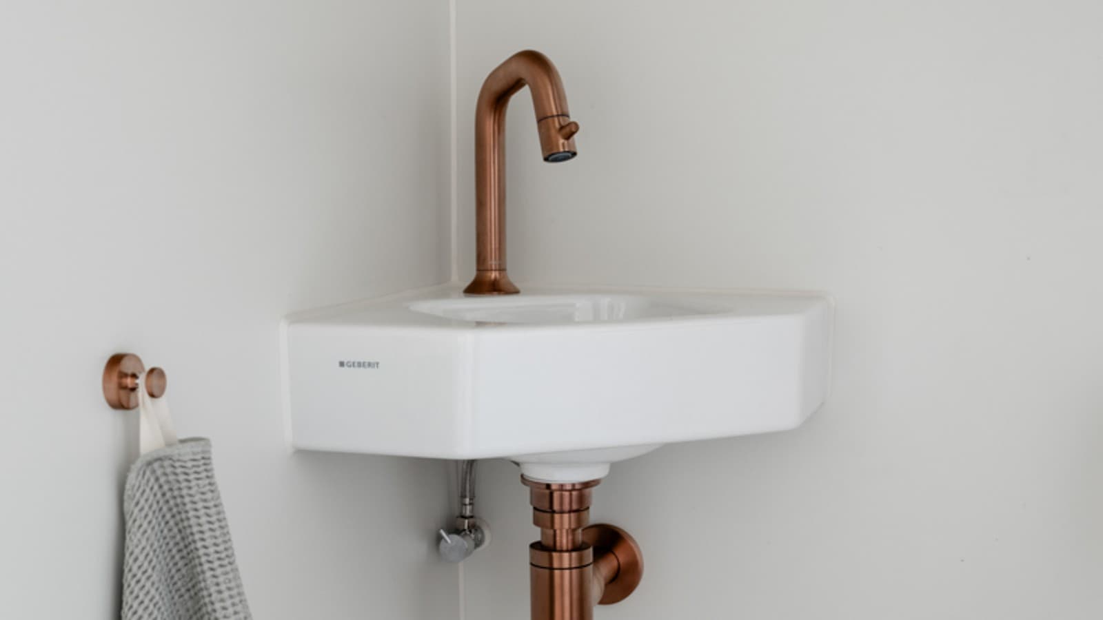 Geberit iCon hoekfontein Geberit iCon hoekfontein