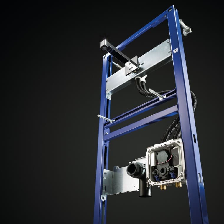 Kraansysteem met Duofix installatie-element en Geberit Brenta wandkraan Kraansysteem met Duofix installatie-element en Geberit Brenta wandkraan