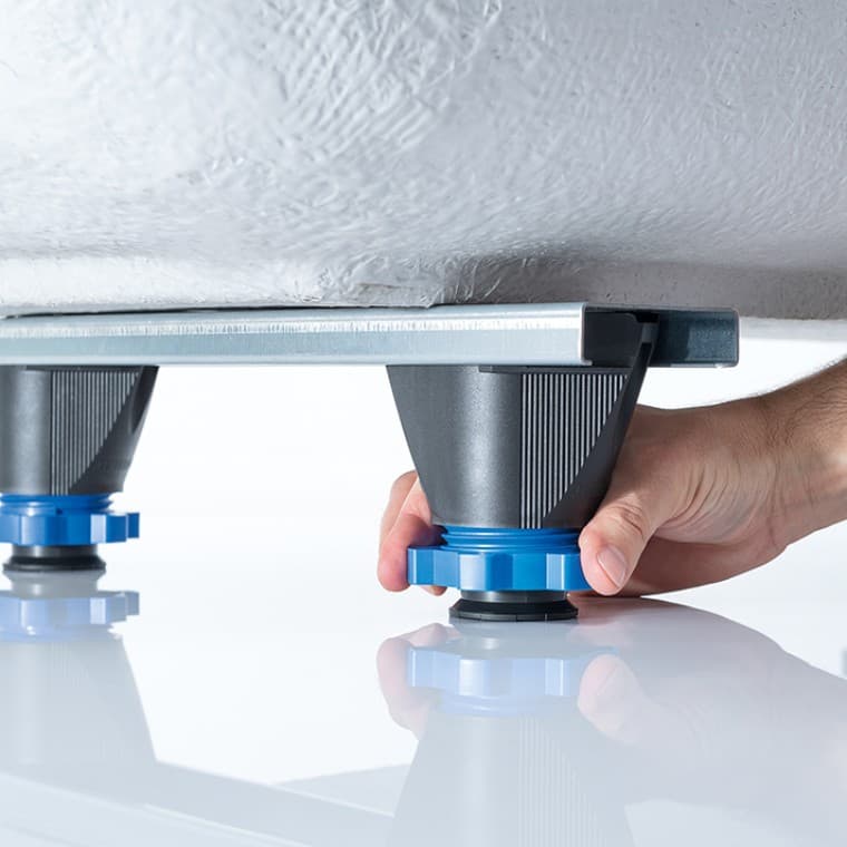 In hoogte verstelbaar door draaien In hoogte verstelbaar door draaien