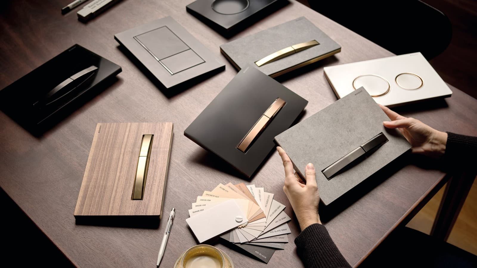 Diverse bedieningsplaten verkrijgbaar Diverse bedieningsplaten verkrijgbaar