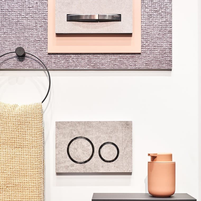 Een mix van materialen in de badkamer zorgt voor meer sfeer Een mix van materialen in de badkamer zorgt voor meer sfeer