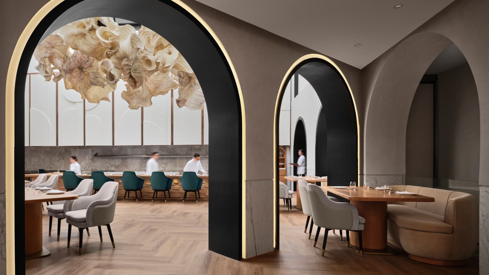 Het gastronomische restaurant Born in Singapore is zowel van binnen als van buiten een design pronkstuk (© Owen Raggett) Het gastronomische restaurant Born in Singapore is zowel van binnen als van buiten een design pronkstuk (© Owen Raggett)