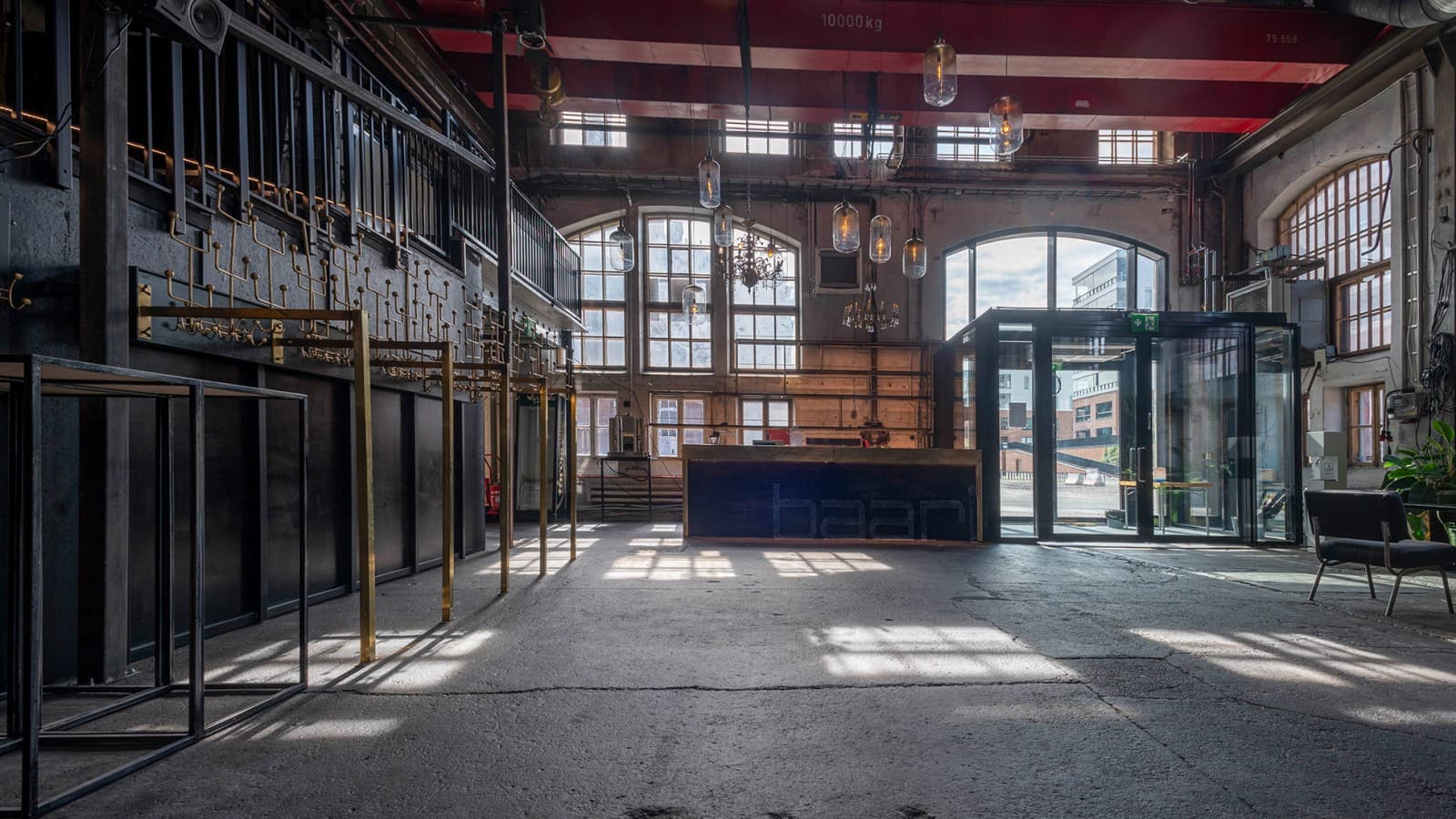 Het aanbod in Konepaja is zeer divers. Bars, clubs, sport- en culturele evenementen vinden hier genoeg ruimte (© Kansallis Teatteri) Het aanbod in Konepaja is zeer divers. Bars, clubs, sport- en culturele evenementen vinden hier genoeg ruimte (© Kansallis Teatteri)