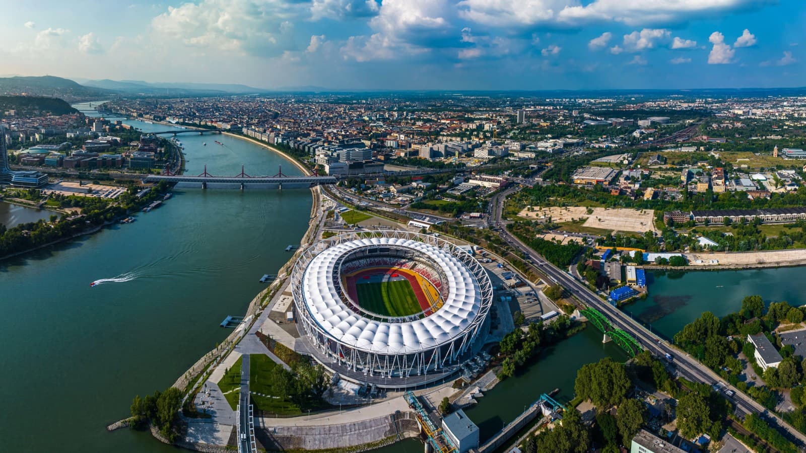 Het nationaal atletiek stadion, Hongarije Het nationaal atletiek stadion, Hongarije