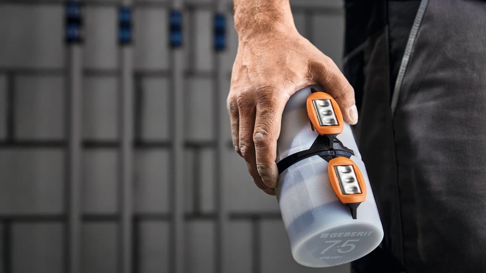 In de modulair gebouwde woningen van StartBlock wordt Geberit FlowFit geïnstalleerd. (© Geberit) In de modulair gebouwde woningen van StartBlock wordt Geberit FlowFit geïnstalleerd. (© Geberit)