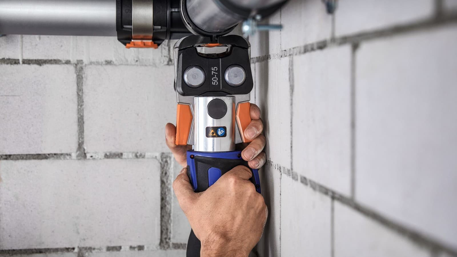 Geberit FlowFit kan op krappe plaatsen worden verperst Geberit FlowFit kan op krappe plaatsen worden verperst